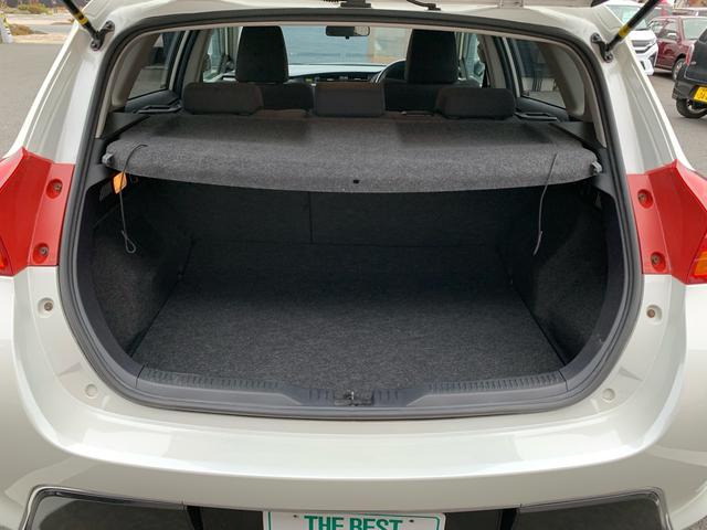 オーリス 150X Sパッケージ 4WD キーレス CD Bluetooth バックカメラ TV キーフリーシステム プッシュスタート アルミホイール 電動格納ミラー(20枚目)