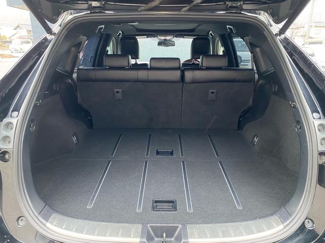 ハリアーハイブリッド プレミアム　ハイブリッド　４ＷＤ　ナビ　フルセグＴＶ　Ｂｌｕｅｔｏｏｔｈ接続　バックカメラ　ＥＴＣ　キーフリー　電動シート　サンルーフ　ハーフレザーシート　レーダークルーズコントロール　１８インチアルミ（10枚目）