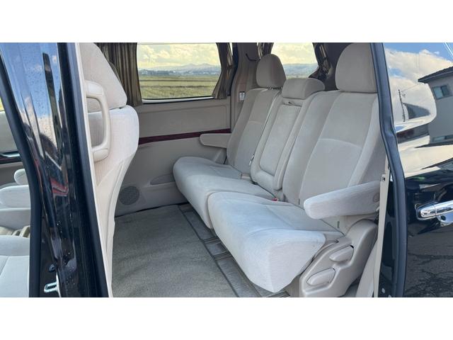 ヴェルファイア ２．４Ｘ　４ＷＤ　ナビ　ＴＶ　バックカメラ　フロントカメラ　ＥＴＣ　フリップダウンモニター　ドライブレコーダー　ワンオーナー　車検２年間（10枚目）