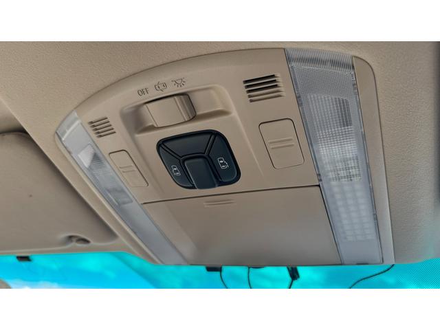 ヴェルファイア ２．４Ｘ　４ＷＤ　ナビ　ＴＶ　バックカメラ　フロントカメラ　ＥＴＣ　フリップダウンモニター　ドライブレコーダー　ワンオーナー　車検２年間（30枚目）