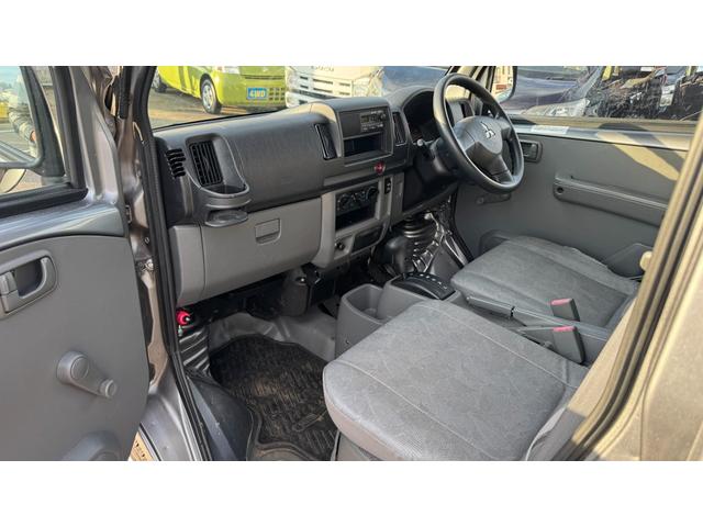 ミニキャブバン CD ハイルーフ 4WD AT ETC キーレスキー 両側スライドドア 車検2年間(9枚目)