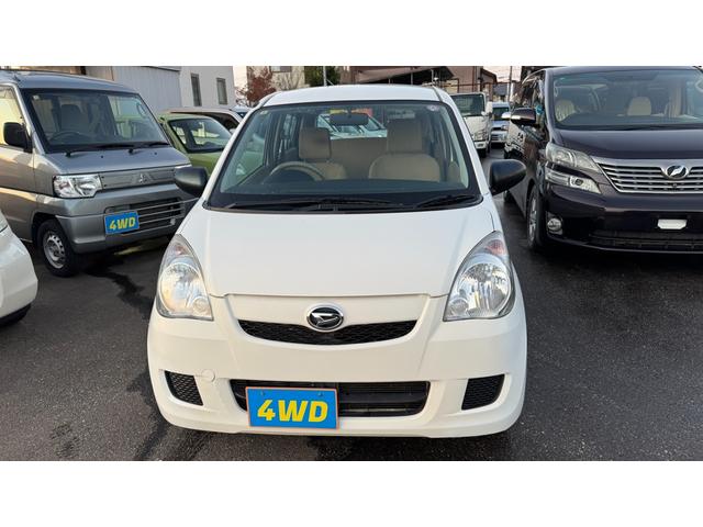 ミラ Xスペシャル 4WD 5速マニュアル 5.3万km キーレスキー 寒冷地仕様 車検2年間(2枚目)