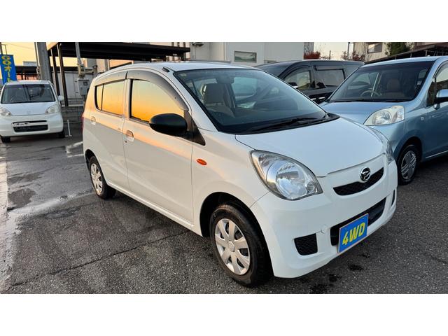 ミラ Xスペシャル 4WD 5速マニュアル 5.3万km キーレスキー 寒冷地仕様 車検2年間(3枚目)