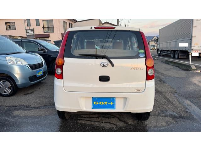 ミラ Xスペシャル 4WD 5速マニュアル 5.3万km キーレスキー 寒冷地仕様 車検2年間(6枚目)