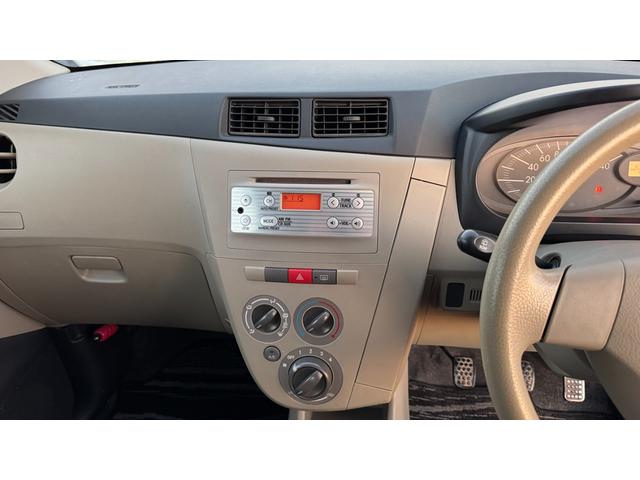 ミラ Xスペシャル 4WD 5速マニュアル 5.3万km キーレスキー 寒冷地仕様 車検2年間(14枚目)