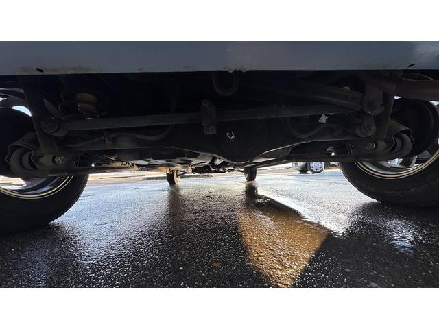 アルト Ｆ　４ＷＤ　ＡＢＳ付　純正オーディオ　車検２年間（24枚目）