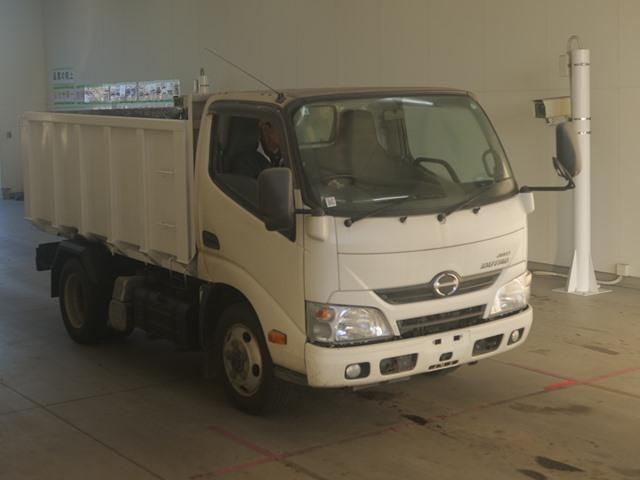 デュトロ 深ダンプ 14292KMオド 2000KG積載量(2枚目)