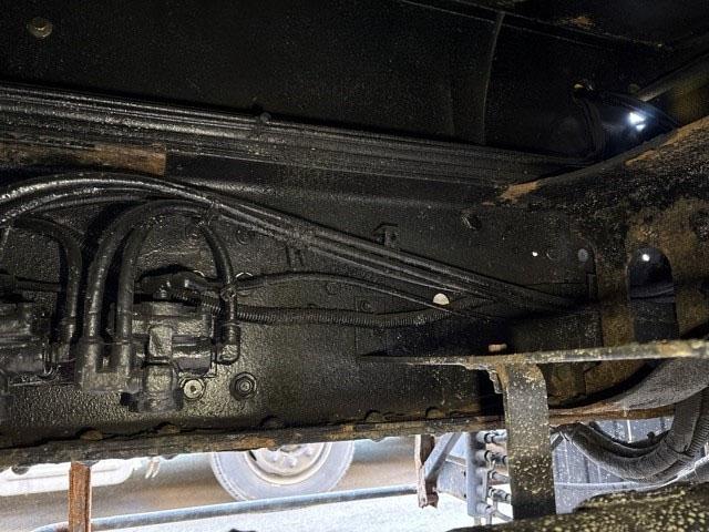 ギガ 散水車 10000KG積載量(2枚目)