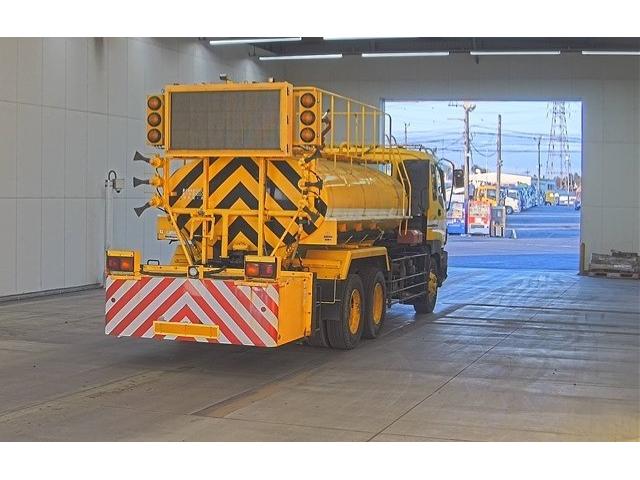 ギガ 散水車 10000KG積載量(11枚目)