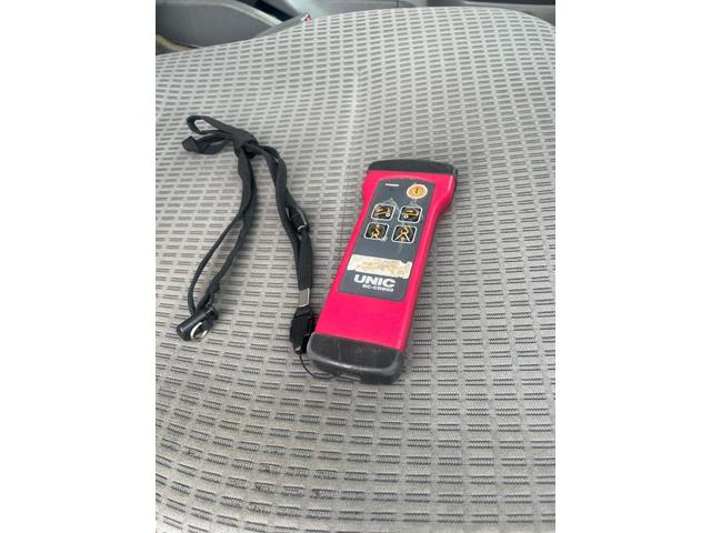 デュトロ UNIC リモコン付きセルフローダー 3.7t積載量(11枚目)