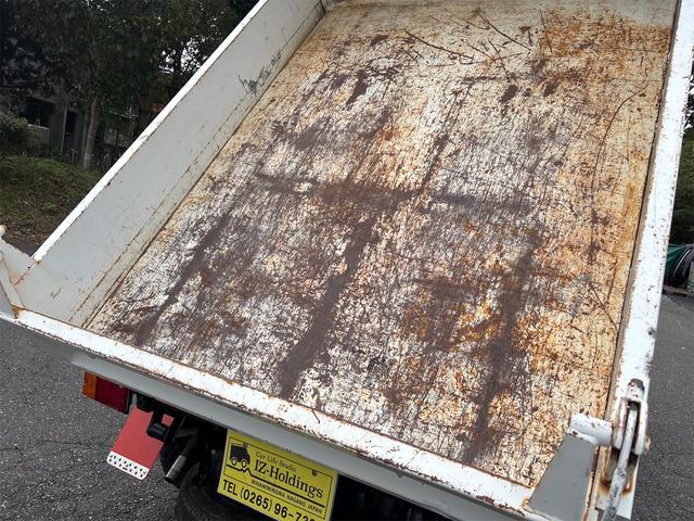 ハイゼットトラック ローダンプ 4WD エアコン パワステ 車検整備・タイベル交換済 14アルミ・マッドタイヤ LEDライト ワンオーナー(24枚目)