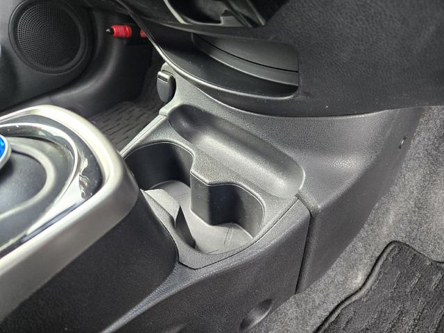 ノート ｅ－パワー　Ｘ　シーギア　社外ナビ　全周囲カメラ　デジタルインナーミラー　衝突軽減装置　ＥＴＣ　ＬＥＤヘッド　車線逸脱警報　クリアランスソナー　オートライト　スマートキー　Ｂｌｕｅｔｏｏｔｈ　純正１５インチアルミ（29枚目）