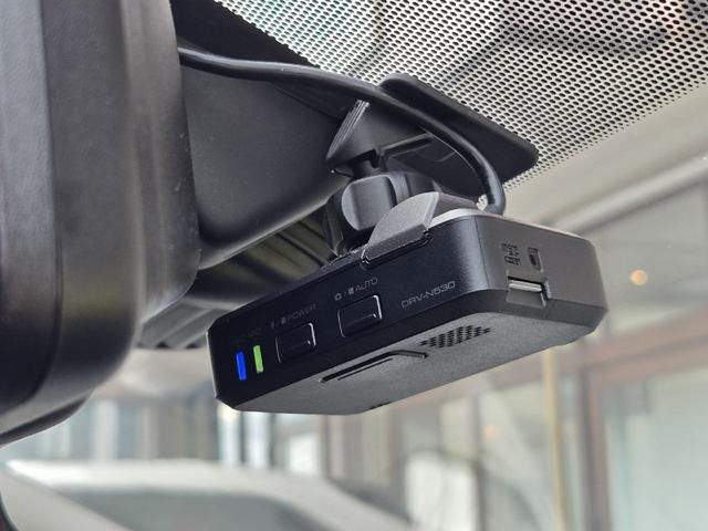 ノート ｅ－パワー　Ｘ　シーギア　社外ナビ　全周囲カメラ　デジタルインナーミラー　衝突軽減装置　ＥＴＣ　ＬＥＤヘッド　車線逸脱警報　クリアランスソナー　オートライト　スマートキー　Ｂｌｕｅｔｏｏｔｈ　純正１５インチアルミ（36枚目）