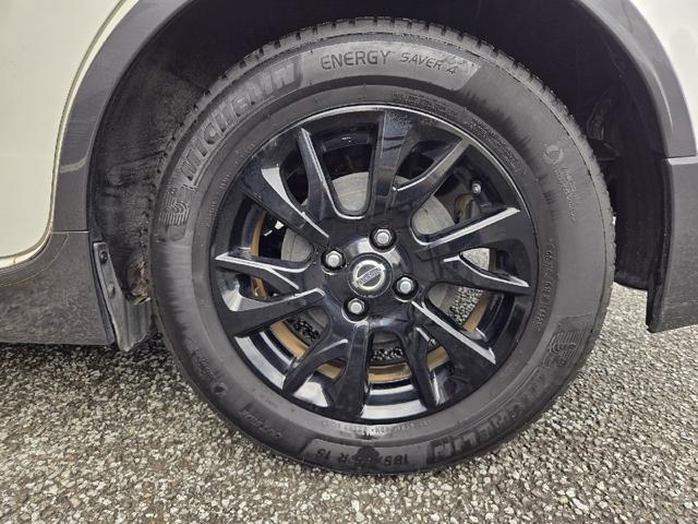 ノート ｅ－パワー　Ｘ　シーギア　社外ナビ　全周囲カメラ　デジタルインナーミラー　衝突軽減装置　ＥＴＣ　ＬＥＤヘッド　車線逸脱警報　クリアランスソナー　オートライト　スマートキー　Ｂｌｕｅｔｏｏｔｈ　純正１５インチアルミ（41枚目）