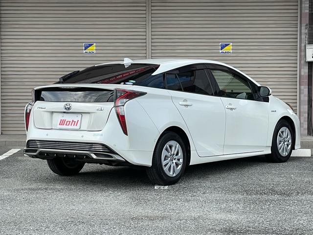 プリウス Sセーフティプラス ワンオーナー アルパインナビ 地デジ バックカメラ BluetoothAudio CD/DVD再生 HDMI HUD ステアリングヒーター LEDヘッドライト(8枚目)