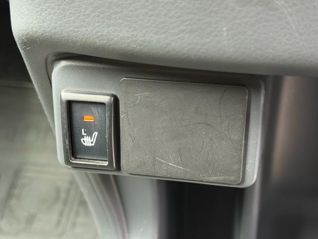 ハスラー Jスタイル ホワイトルーフ レーダーブレーキサポート 社外ナビ Bカメラ 地デジ BluetoothAudio CD/DVD再生 スマートキー プッシュスタート アイドリングストップ シートヒーター(27枚目)