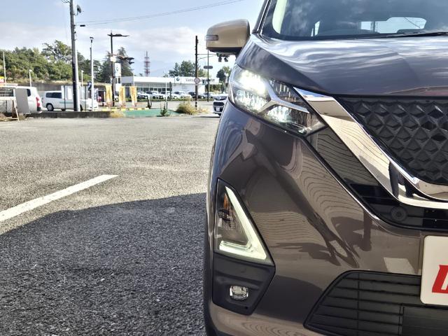 デイズ ハイウェイスター　Ｘ　ワンオーナー　純正ディスプレイオーディオ　全周囲カメラ　オートエアコン　スマートキー　プッシュスタート　オートライト　ＬＥＤヘッド　アイドリングストップ　電動格納ミラー　純正１４インチアルミホイール（12枚目）