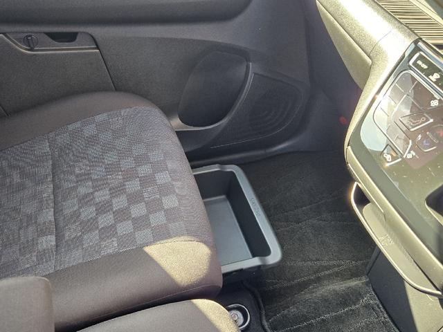 デイズ ハイウェイスター　Ｘ　ワンオーナー　純正ディスプレイオーディオ　全周囲カメラ　オートエアコン　スマートキー　プッシュスタート　オートライト　ＬＥＤヘッド　アイドリングストップ　電動格納ミラー　純正１４インチアルミホイール（33枚目）