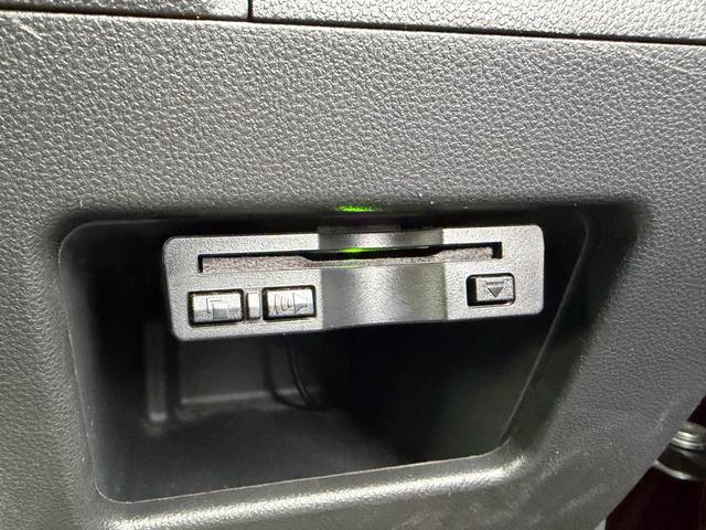 タント カスタムRS トップエディションSAII ICターボ スマートアシスト 両側パワースライド アイドリングストップ 純正8インチナビ Bカメラ DTV BluetoothAudio CD/DVD再生 スマートキー プッシュスタート(39枚目)