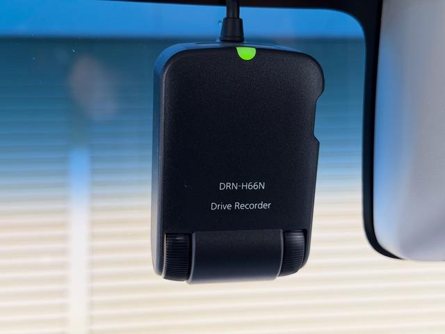 タント カスタムRS トップエディションSAII ICターボ スマートアシスト 両側パワースライド アイドリングストップ 純正8インチナビ Bカメラ DTV BluetoothAudio CD/DVD再生 スマートキー プッシュスタート(42枚目)