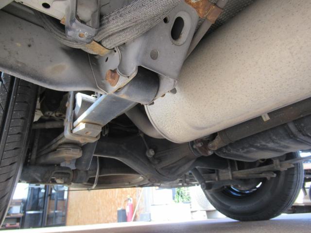 ハイエースバン ロングスーパーGL 4WD 2/5人乗 ディーゼルターボ 4型フェイス&テール インジェクター交換済 社外15インチAW ホワイトレター Bカメラ ETC キーレス(14枚目)