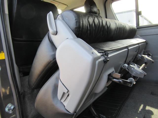 ハイエースバン ロングスーパーGL 4WD 2/5人乗 ディーゼルターボ 4型フェイス&テール インジェクター交換済 社外15インチAW ホワイトレター Bカメラ ETC キーレス(32枚目)