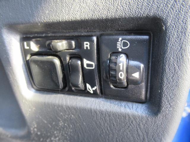 ジムニー クロスアドベンチャーXC 特別仕様車 4WD ターボ 純正16インチAW シートヒーター SDナビ バニティミラー レベライザー(33枚目)