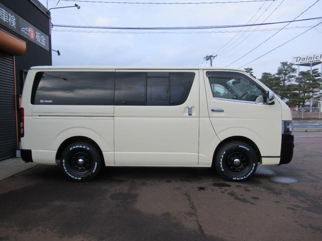 ハイエースバン ロングDX 4WD ディーゼルターボ NOx・PM法適合車 寒冷地仕様 3/6人乗 ベンチシート 社外15インチAW ホワイトレター 後席モニター バックカメラ ETC レベライザー(5枚目)