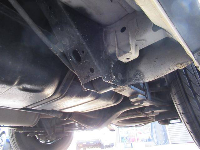 ハイエースバン ロングDX 4WD ディーゼルターボ NOx・PM法適合車 寒冷地仕様 3/6人乗 ベンチシート 社外15インチAW ホワイトレター 後席モニター バックカメラ ETC レベライザー(15枚目)