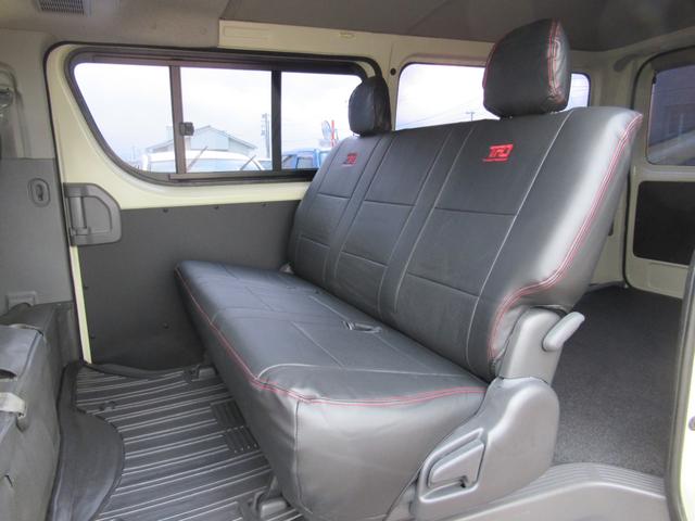 ハイエースバン ロングDX 4WD ディーゼルターボ NOx・PM法適合車 寒冷地仕様 3/6人乗 ベンチシート 社外15インチAW ホワイトレター 後席モニター バックカメラ ETC レベライザー(27枚目)