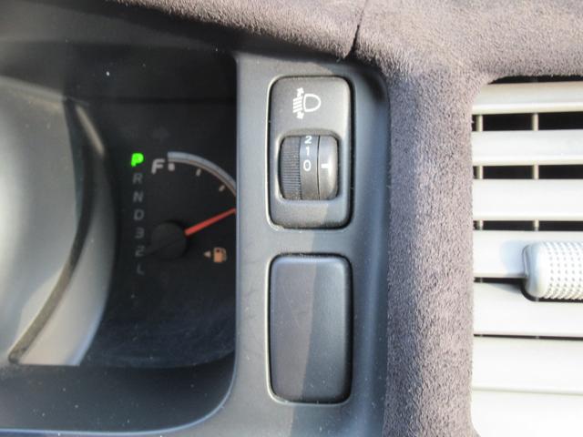 ハイエースバン ロングDX 4WD ディーゼルターボ NOx・PM法適合車 寒冷地仕様 3/6人乗 ベンチシート 社外15インチAW ホワイトレター 後席モニター バックカメラ ETC レベライザー(49枚目)