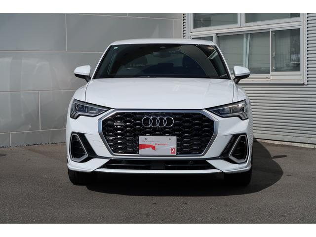 Q3スポーツバック 35TDIクワトロ Sライン TVチューナー アシスタンスパッケージ スマートフォンインターフェース プライバシーガラス プラスパッケージ ベーシックパッケージ ワイヤレスチャージング(2枚目)