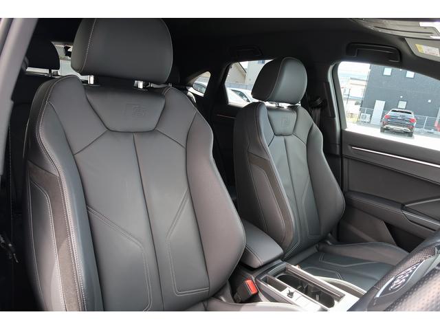 Q3スポーツバック 35TDIクワトロ Sライン TVチューナー アシスタンスパッケージ スマートフォンインターフェース プライバシーガラス プラスパッケージ ベーシックパッケージ ワイヤレスチャージング(10枚目)