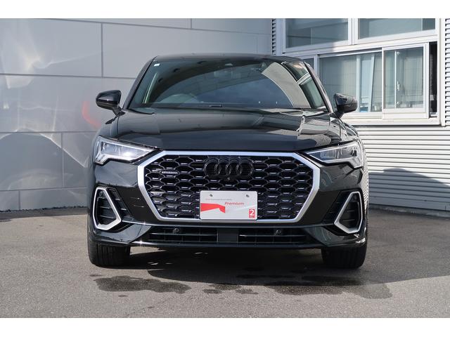 Q3スポーツバック 35TDIクワトロ Sライン アシスタンスパッケージ スマートフォンインターフェース ベーシックパッケージ ワイヤレスチャージング(2枚目)