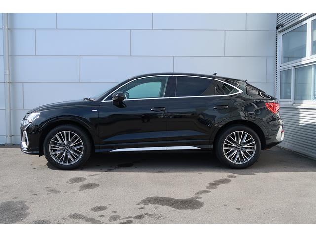 Q3スポーツバック 35TDIクワトロ Sライン アシスタンスパッケージ スマートフォンインターフェース ベーシックパッケージ ワイヤレスチャージング(3枚目)