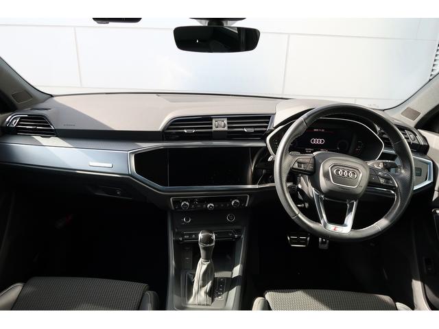 Q3スポーツバック 35TDIクワトロ Sライン アシスタンスパッケージ スマートフォンインターフェース ベーシックパッケージ ワイヤレスチャージング(6枚目)