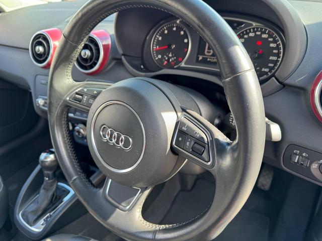 Ａ１ １．４ＴＦＳＩ　ハーフレザーシート（16枚目）