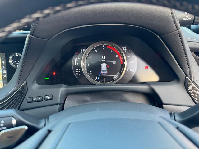 ＬＳ ＬＳ５００　Ｆスポーツ　ダイナミクスパッケージ　マークレビンソン　後期仕様純正パーツ使用　ＴＲＤフルエアロ　ハイパーフォージド２１インチ　ローダウン　ヘッドアップディスプレイ　サンルーフ　デジタルインナーミラー　４ＷＤ（18枚目）