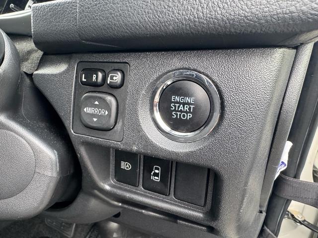 ハイエースワゴン グランドキャビン　プッシュスタート　ミラー型バックカメラ　トヨタセーフティセンス　パワースライドドア　エアロ　フォグ　ディスプレイオーディオ（16枚目）