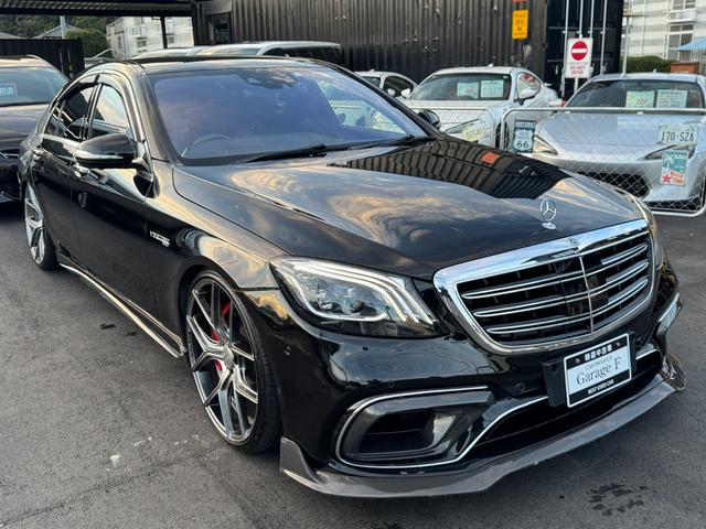 Sクラス S300h AMGライン S63後期仕様 社外カーボンフロント 社外カーボンバンパーダクト 22インチホイール アンビエントライト フロントゴーストフィルム ロワリングキット(4枚目)