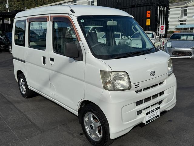 ハイゼットカーゴ 　ＭＴ　４ＷＤ　オーディオ　スタッドレス（4枚目）