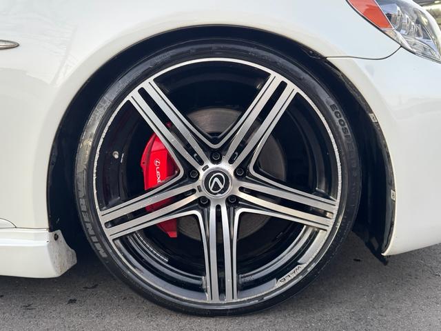 ＬＳ ＬＳ６００ｈ　バージョンＳ　Ｉパッケージ　純正マルチ　サンルーフ　クルーズコントロール　マークレビンソン　レザーシート　２１インチホイール　エアサスコントローラー　シートヒーター　ステアリングヒーター（5枚目）