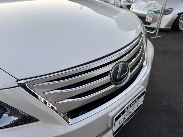 ＬＳ ＬＳ６００ｈ　バージョンＳ　Ｉパッケージ　純正マルチ　サンルーフ　クルーズコントロール　マークレビンソン　レザーシート　２１インチホイール　エアサスコントローラー　シートヒーター　ステアリングヒーター（7枚目）