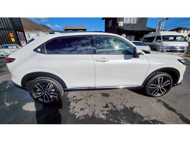 ヴェゼル ｅ：ＨＥＶ　Ｚ　純正ホイール　パワーバックドア　全方位カメラ　ホンダセンシング　禁煙車　ＥＴＣ（6枚目）