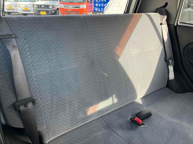 ミラ Ｌ　４ＷＤ　キーレスエントリー　ＭＴ　カセット　アルミホイール　衝突安全ボディ　エアコン　パワーステアリング　パワーウィンドウ　運転席エアバッグ（30枚目）