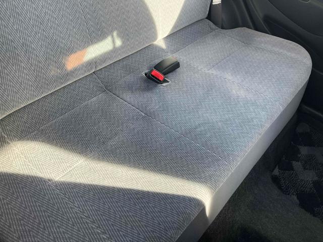 ミラ Ｌ　４ＷＤ　キーレスエントリー　ＭＴ　カセット　アルミホイール　衝突安全ボディ　エアコン　パワーステアリング　パワーウィンドウ　運転席エアバッグ（32枚目）