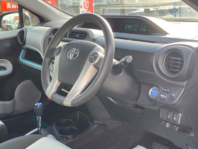 アクア Ｓ　ＥＴＣ　バックカメラ　ＴＶ　アルミホイール　オートライト　ヘッドライトウォッシャー　スマートキー　電動格納ミラー　シートヒーター　ＣＶＴ　衝突安全ボディ　ＡＢＳ　ＥＳＣ　ＣＤ　Ｂｌｕｅｔｏｏｔｈ（30枚目）