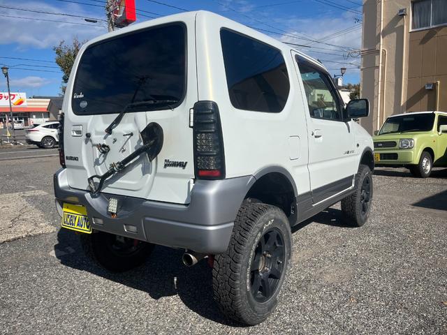 ジムニー ランドベンチャー MT車・ナビ・TV・Bluetoothオーディオ・ETC・パートタイム4WD 高低二段切替式 (後輪駆動ベース)・インタークーラーターボ・取説・メンテナンスノート(5枚目)