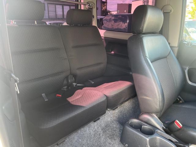 ジムニー ランドベンチャー MT車・ナビ・TV・Bluetoothオーディオ・ETC・パートタイム4WD 高低二段切替式 (後輪駆動ベース)・インタークーラーターボ・取説・メンテナンスノート(22枚目)