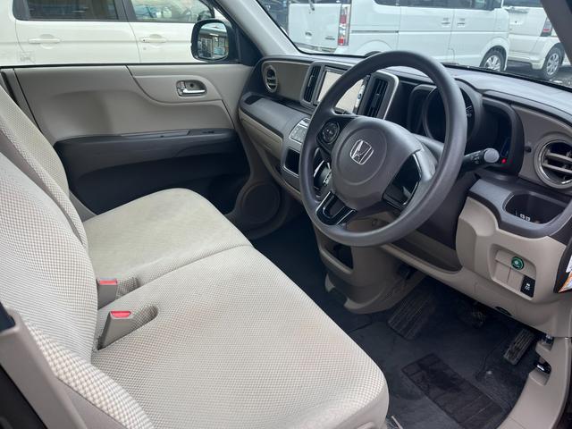 Ｎ－ＯＮＥ Ｇ・Ｌパッケージ　ナビ・ＴＶ・バックカメラ・スペアキー・４ＷＤ（14枚目）